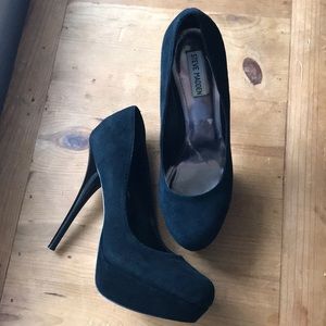 Steve Madden Black Suede Heels